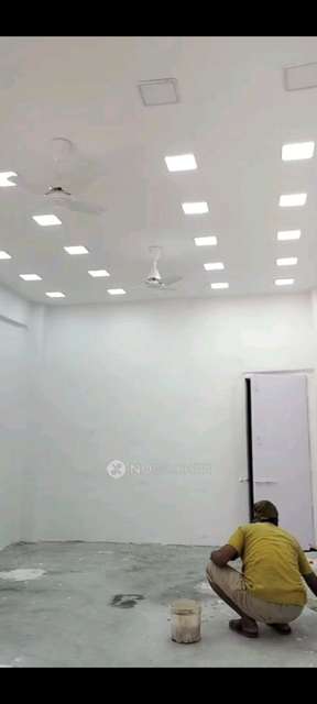 Shop in Agripada, Mumbai for sale 