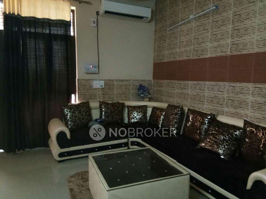 3 BHK Flat For Sale  In Sector 7