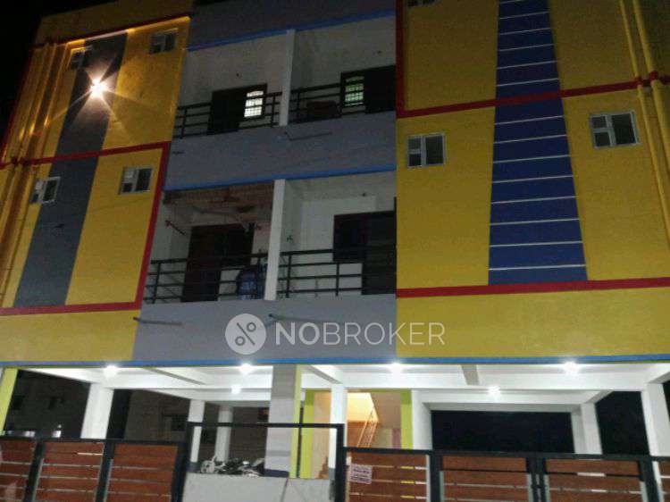 Single Room for Male In 2 BHK  In Singaravelan Nagar Mudichur In Varadharajapuram