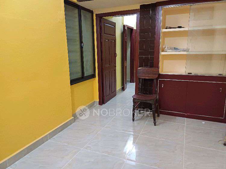 1 BHK Flat In Srihari Flats, Teynampet for Rent  In Teynampet