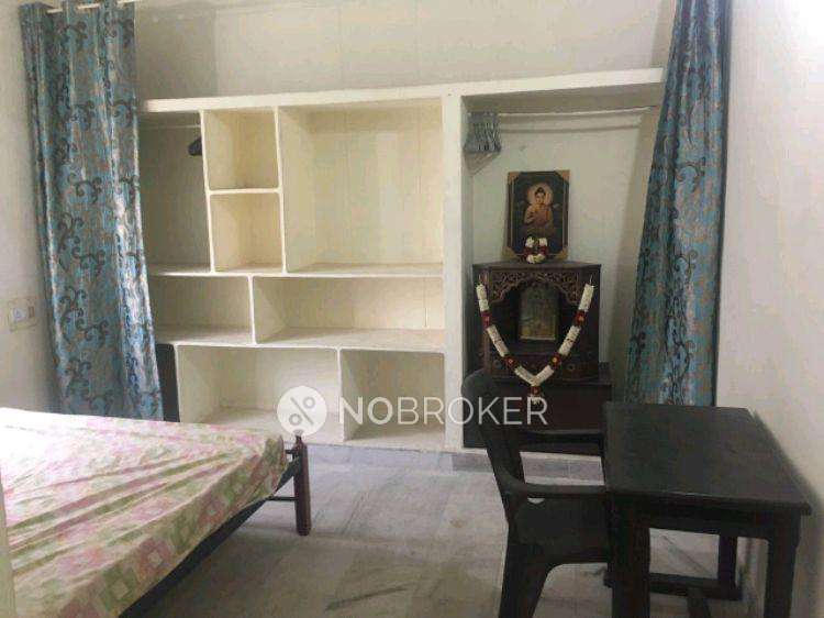 2 BHK Flat In Sai Thirumala Apartments For Sale  In Madhapur