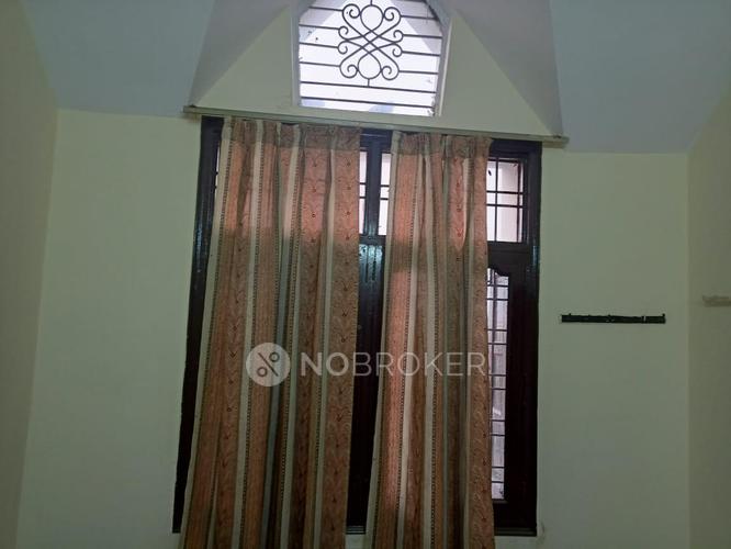 Palam Vihar Rent WITHOUT BROKERAGE Fully furnished 1 BHK Rental Flat