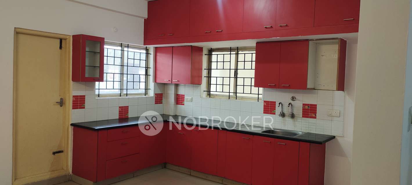 2 BHK Flat In Mahaveer Tuscan  For Sale  In Itpl Main Rd