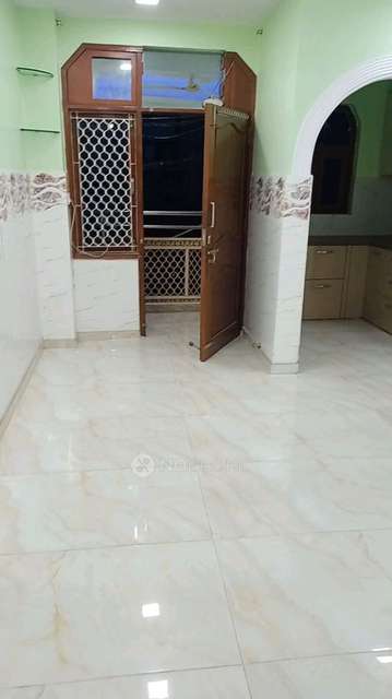 2 BHK Flat For Sale  In West Vinod Nagar