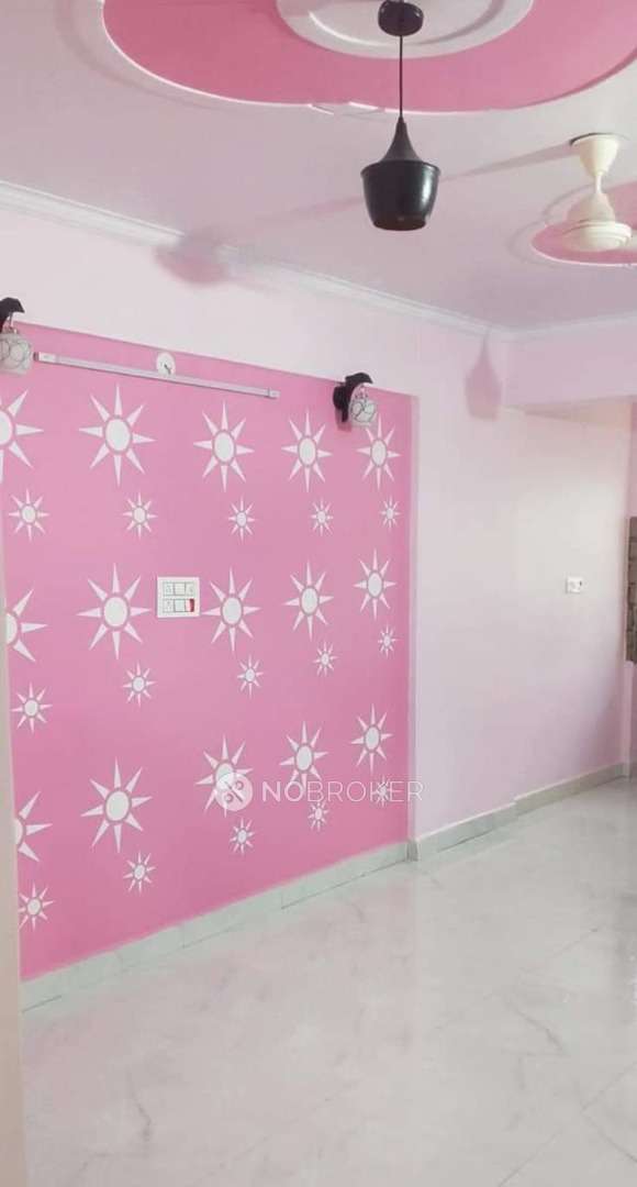 1 RK Flat In Dlf Green Capital for Rent  In Moti Nagar