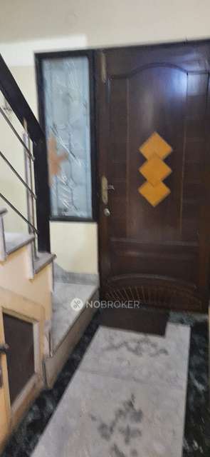 4+ BHK Flat For Sale  In Anand Vihar