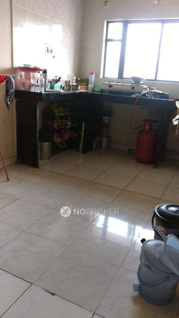 Single Room for Female In 2 BHK  In Legend Classic In Kothrud