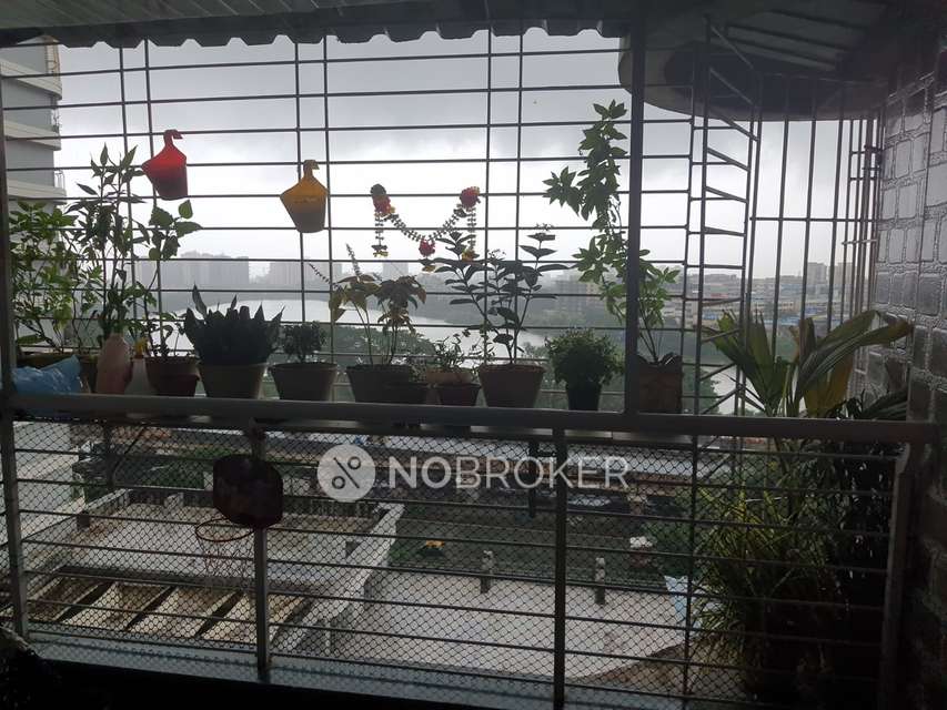 2 BHK Flat In Tharwanis Residency For Sale  In Sector 6, Kamothe, Panvel