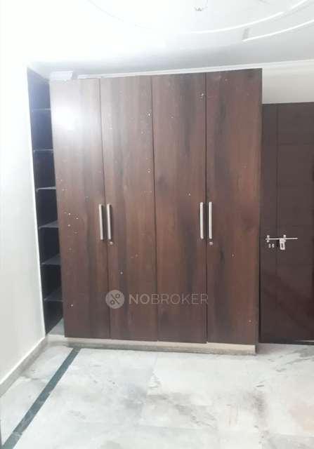 3 BHK Flat For Sale  In Shakarpur