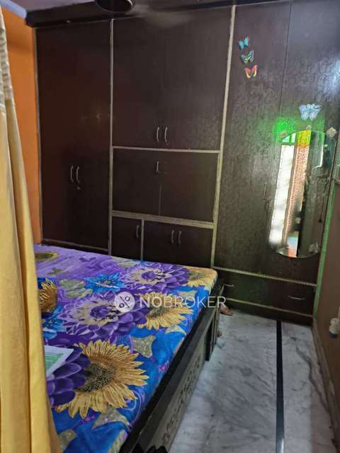 4 BHK Flat For Sale  In Azadpur