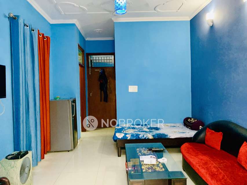 1 BHK Flat for Rent  In Sector 36