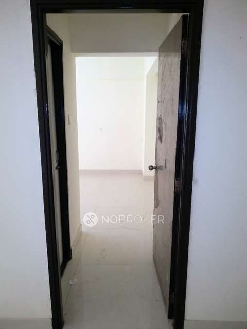 2 BHK Flat In Nalanda Society For Sale  In Thane