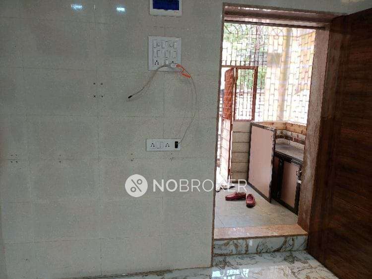 1 RK Flat In Daruwala Building For Sale  In Kurla West