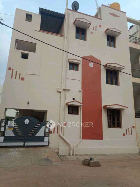 2 BHK Flat In Md Ali Bulinding ,kaggalipura ,kanakapura Main Road Near,sbi Bank for Rent  In Bengaluru
