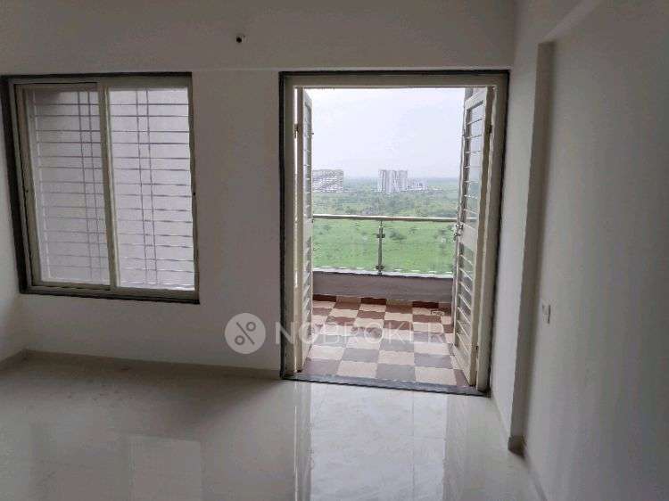 1 BHK Flat In United Arise For Sale  In Lohegaon