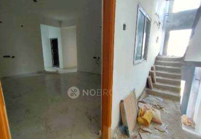 2 BHK Flat In Harithavanam, Bachupally For Sale  In Praneeth Pranav Valley Road, Bachupally