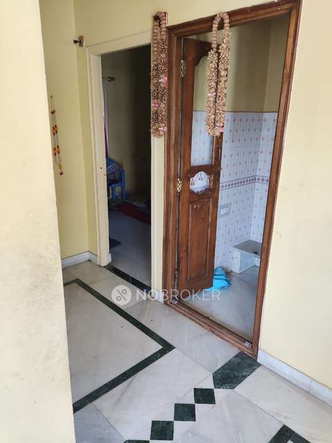 2 BHK Flat In Balajii Tower For Sale  In Balaji Towers