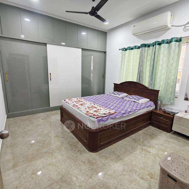 3 BHK Flat In Laavi&#39;s Viraaj  For Sale  In Saidabad 