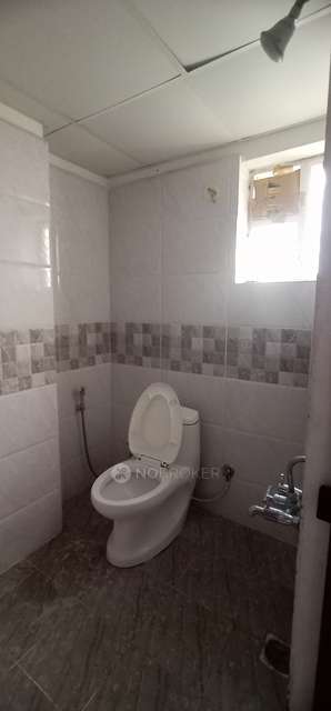 3 BHK Flat In Sri Sai Krishna Enclave For Sale  In K. C. Krishna Reddy Layout