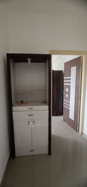 3 BHK Flat In Sri Sai Krishna Enclave For Sale  In K. C. Krishna Reddy Layout