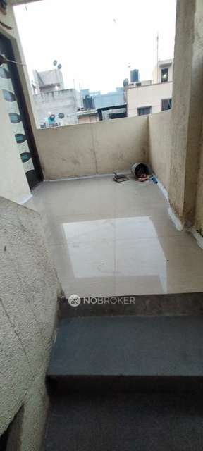 1 RK Flat In Standalone Building  for Rent  In Hadapsar