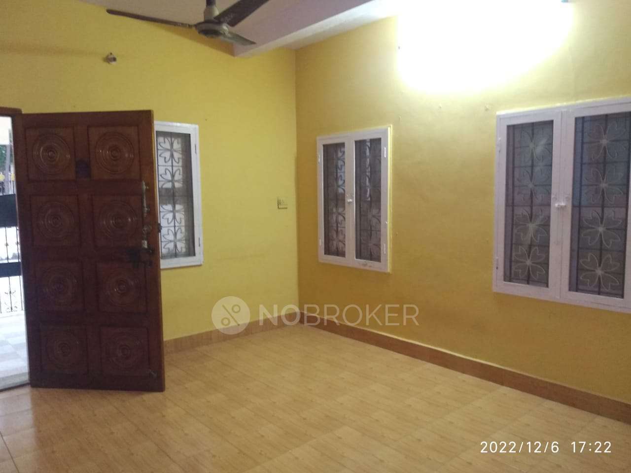 Standalone building St Thomas Mount Rent WITHOUT BROKERAGE Semi