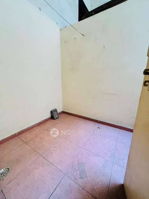 2 BHK Flat In Spring Meadows Co Operative Hosing Society for Rent  In Pimple Nilakh