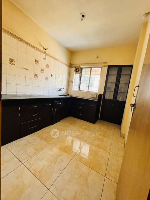 2 BHK Flat In Spring Meadows Co Operative Hosing Society for Rent  In Pimple Nilakh