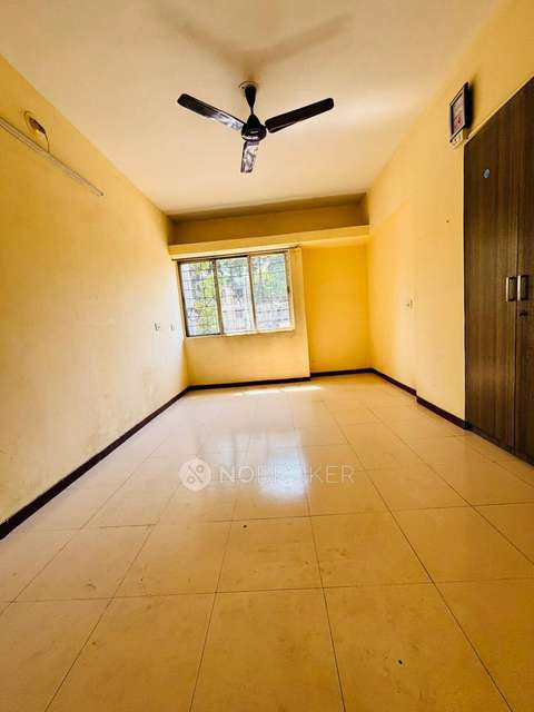 2 BHK Flat In Spring Meadows Co Operative Hosing Society for Rent  In Pimple Nilakh