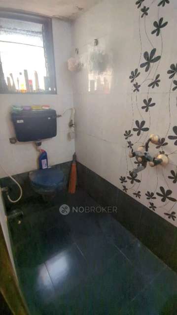 Shared Room for Male In 2 BHK  In Harihareshwar Society In Deep Bangla Chowk