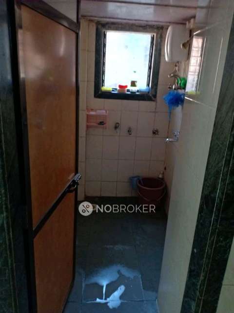 1 BHK Flat In Akshay Dham Chs For Sale  In Ghatkopar West