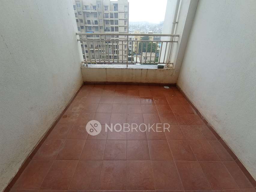 2 BHK Flat In Abhilasha Apartment for Rent  In Dhanori