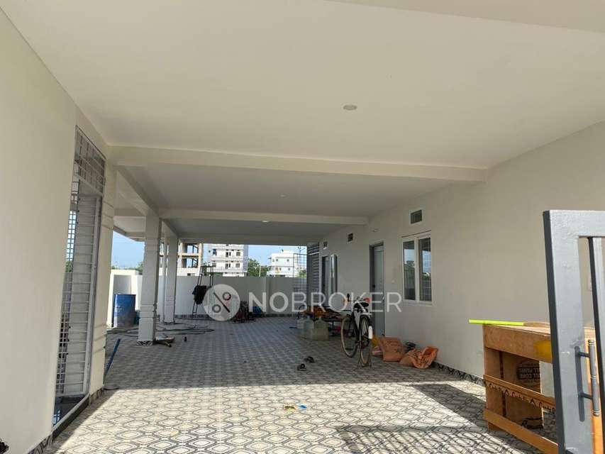 4+ BHK Flat For Sale  In Shamshabad