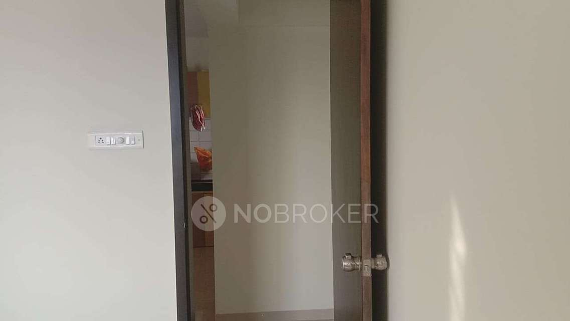 2 BHK Flat In Lotus Pinnacle for Rent  In Sri Nagar