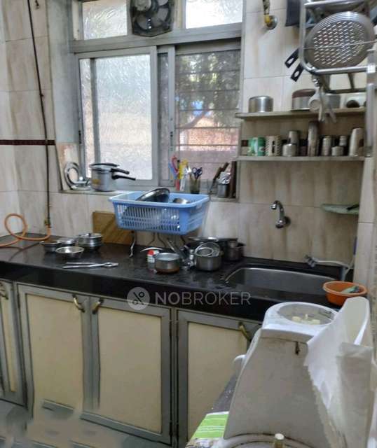 PG for Girls in  Vile Parle East