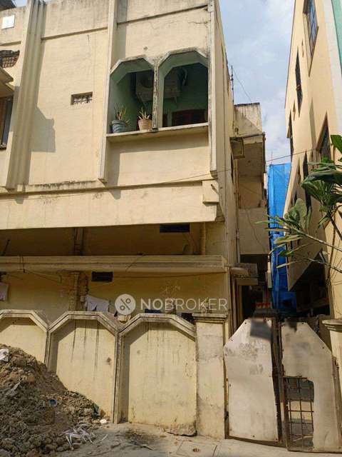 2 BHK Flat In Standalone Buliding for Rent In Gudimalkapur