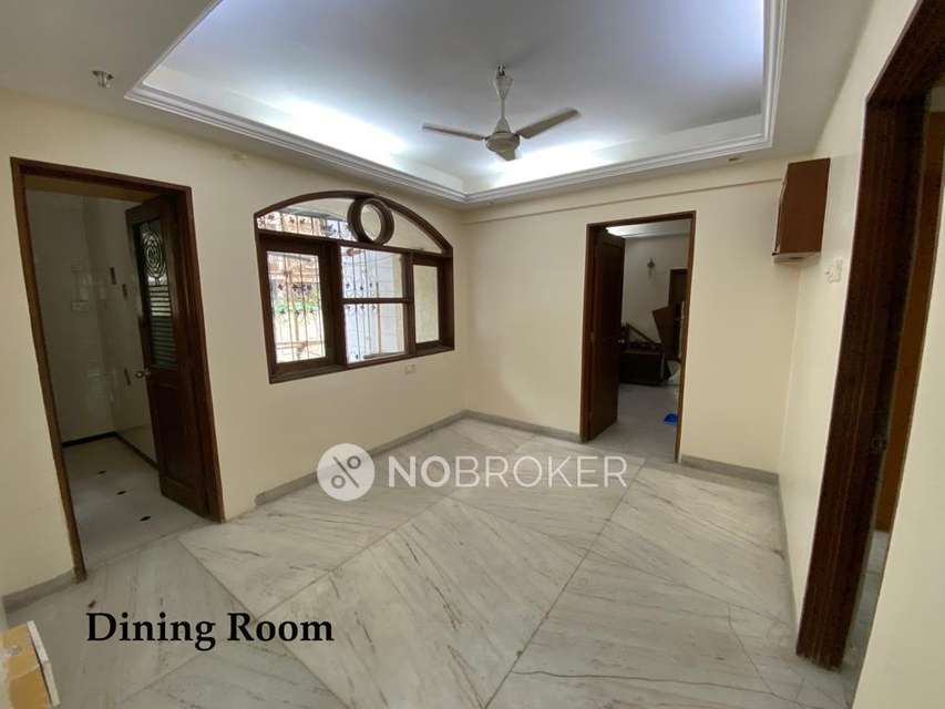 2 BHK Flat In Vastu Apartment Juhu For Sale  In Juhu