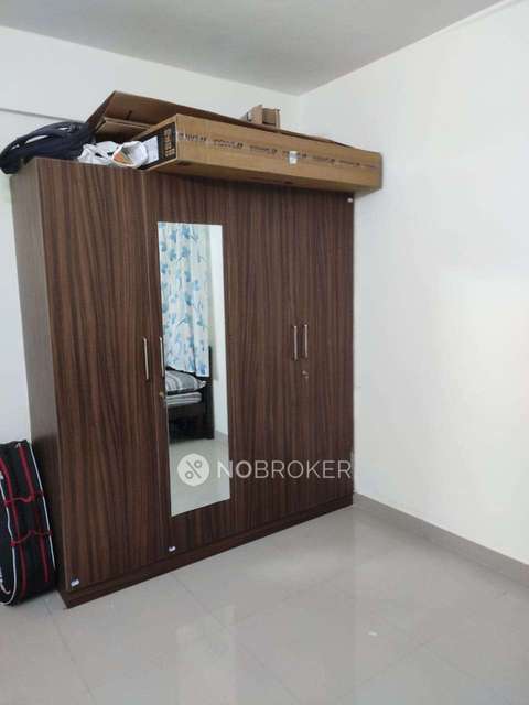 2 BHK Flat In Sai Flora Apartment For Sale  In Marathahalli