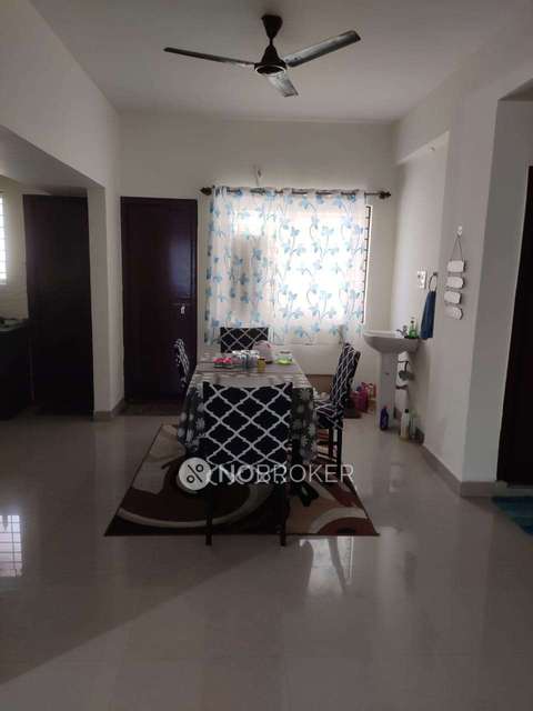 2 BHK Flat In Sai Flora Apartment For Sale  In Marathahalli