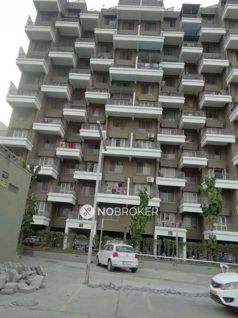 2 BHK Flat In Gemini Grand Bay For Sale  In Manjri