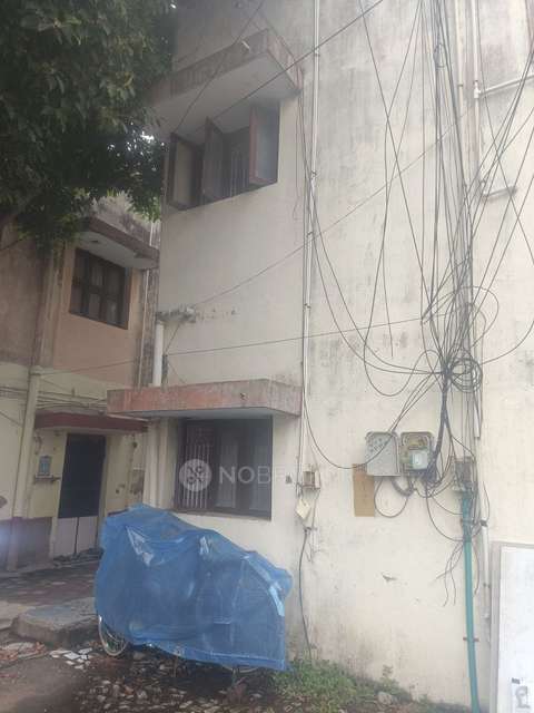 1 BHK Flat In Sadhan Shelters For Sale  In Adambakkam
