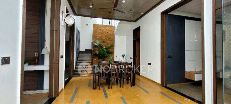 4+ BHK House For Sale  In Battarahalli