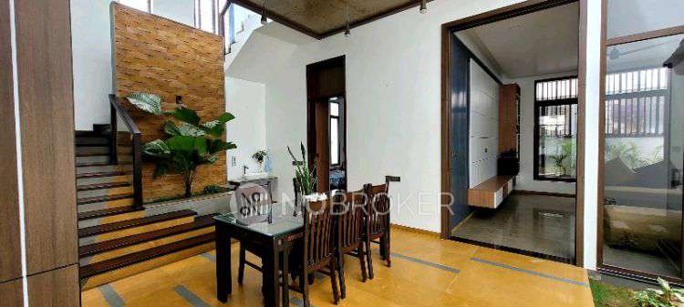 4+ BHK House For Sale  In Battarahalli