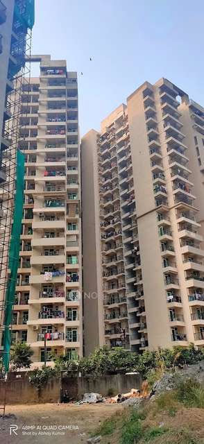 3 BHK Flat In Ulan Elivage For Sale  In Sector - 16c