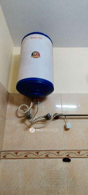 2 BHK Flat For Sale  In Paharganj