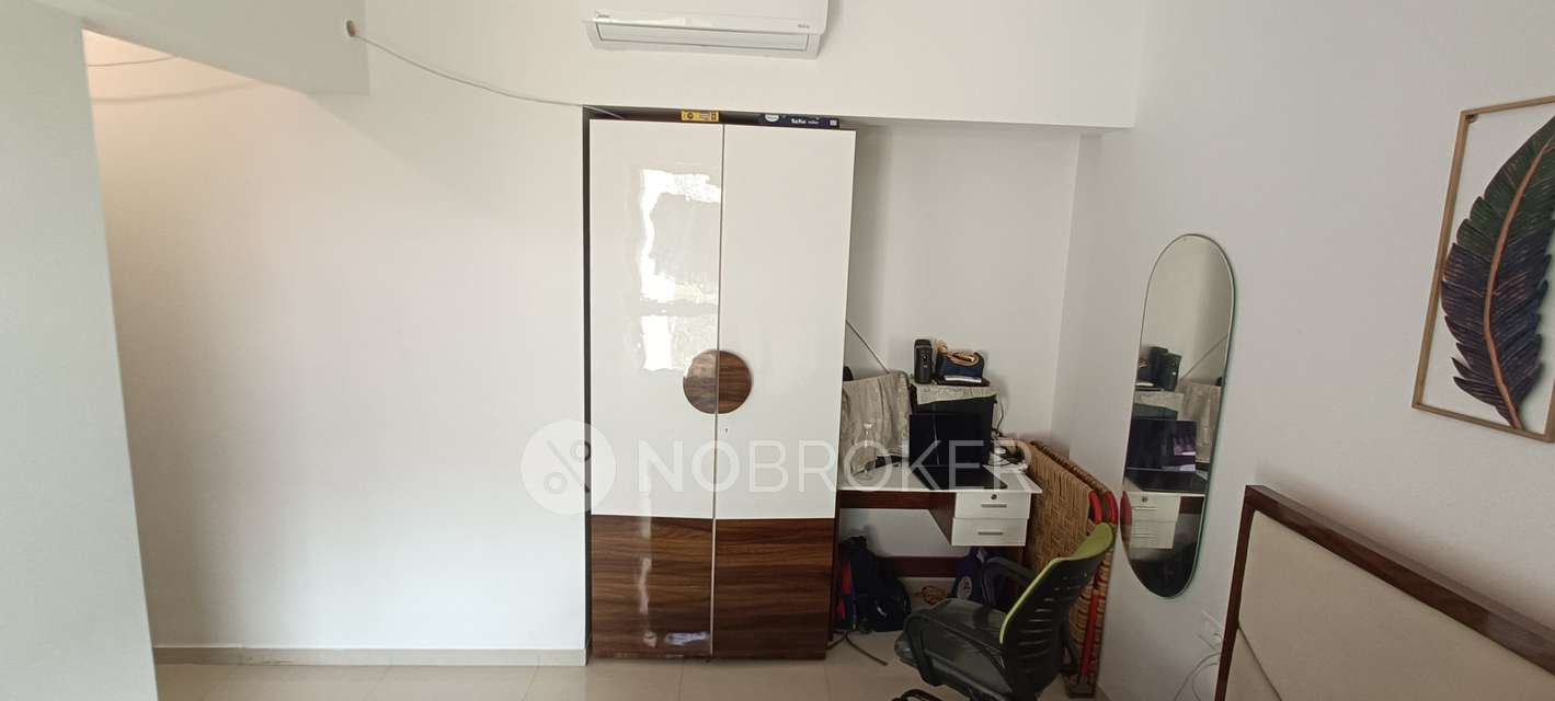2 BHK Flat In Kalpataru Parkcity for Rent  In Thane West