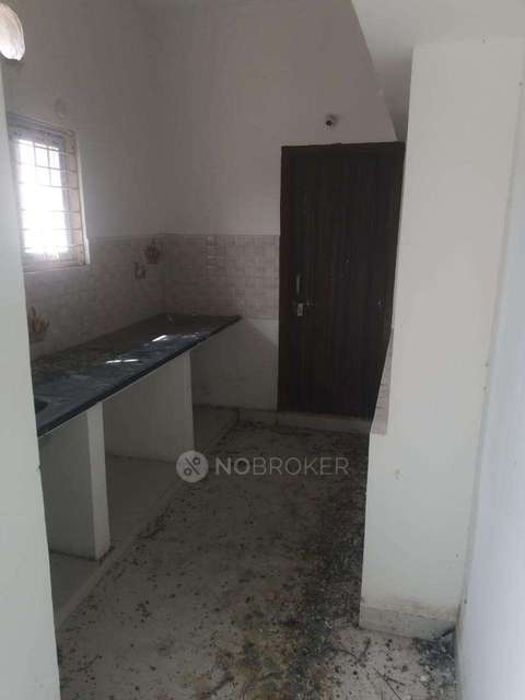 2 BHK Flat In Avantika Apartment  For Sale  In Mallampet