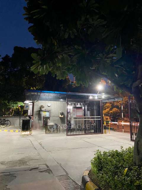 3 BHK Flat In Mahesh Apartments For Sale  In Vasundhara Enclave