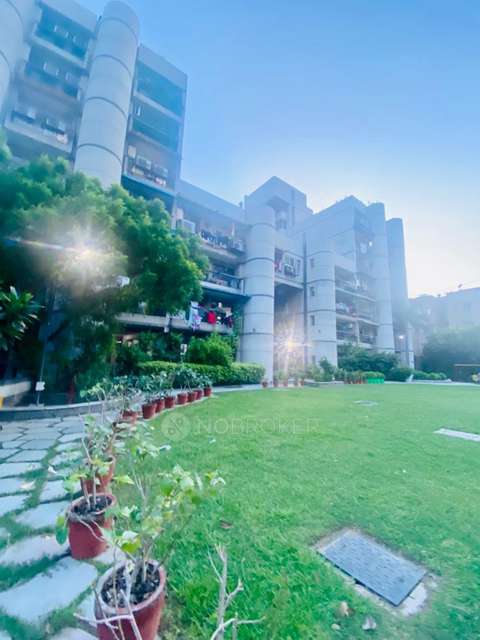 3 BHK Flat In Mahesh Apartments For Sale  In Vasundhara Enclave