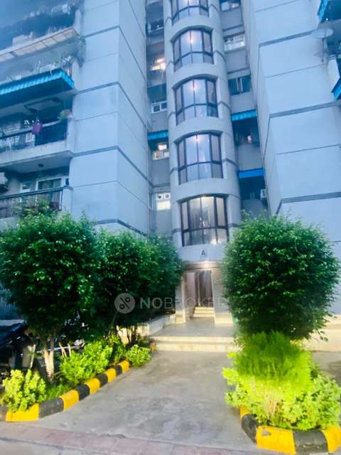 3 BHK Flat In Mahesh Apartments For Sale  In Vasundhara Enclave